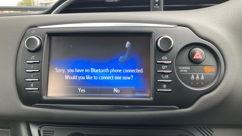 Toyota Yaris 1.5 Hybrid Icon Tech 5dr CVT Hybrid Hatchback